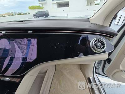 2025 Mercedes-Benz Maybach EQS 680 - zdjęcie 17 z 19 - miniatura