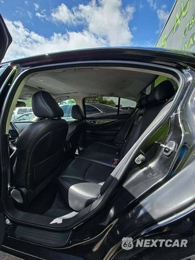 2019 INFINITI Q50 3.0t SPORT - zdjęcie 13 z 22 - miniatura