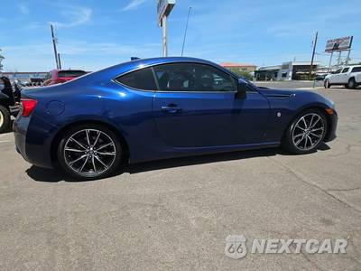 2017 Toyota 86 - zdjęcie 5 z 28 - miniatura