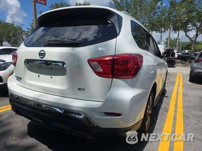 2017 Nissan Pathfinder SV - zdjęcie 3 z 34 - miniatura