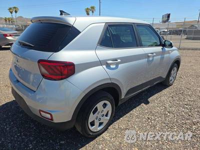 2020 Hyundai Venue SE - zdjęcie 3 z 21 - miniatura