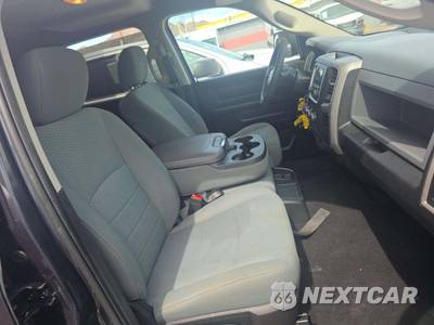 2019 Ram 1500 Classic Tradesman Crew Cab Short Bed - zdjęcie 18 z 21 - miniatura