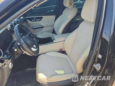 2023 Mercedes-Benz C 300 Sedan - zdjęcie 6 z 20 - miniatura