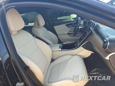 2023 Mercedes-Benz C 300 Sedan - zdjęcie 18 z 20 - miniatura