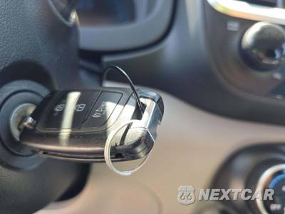 2023 Hyundai Venue SEL - zdjęcie 8 z 20 - miniatura