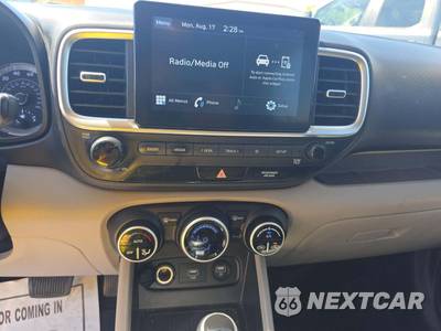 2021 Hyundai Venue SEL - zdjęcie 10 z 24 - miniatura