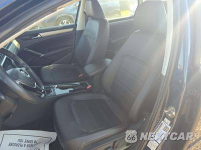 2022 Volkswagen Passat 2.0T SE - zdjęcie 6 z 20 - miniatura