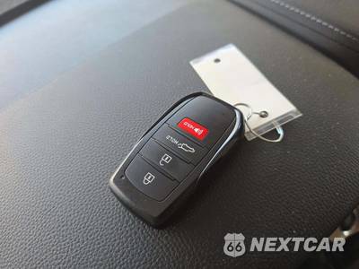2024 Toyota Highlander Limited - zdjęcie 8 z 23 - miniatura
