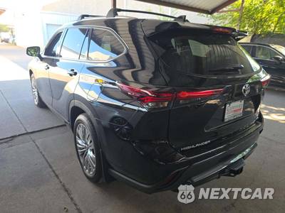 2024 Toyota Highlander Limited - zdjęcie 2 z 23 - miniatura