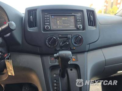 2019 Nissan NV200 Compact Cargo SV 115.2" WB - zdjęcie 10 z 22 - miniatura