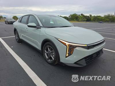 2025 Kia K4 LXS - zdjęcie 4 z 23 - miniatura