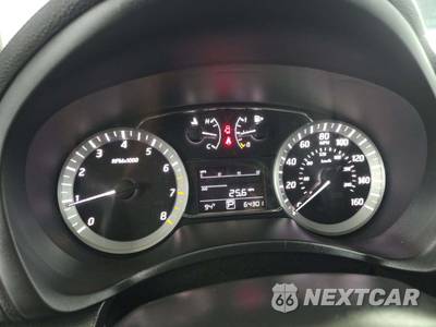 2015 Nissan Sentra SR - zdjęcie 9 z 24 - miniatura