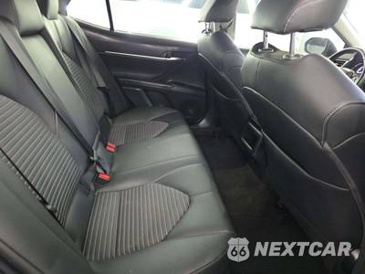 2019 Toyota Camry SE - zdjęcie 16 z 23 - miniatura