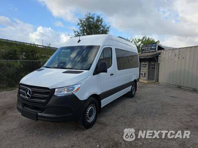 2025 Mercedes-Benz Sprinter 2500 Passenger Van Standard Roof 144.0" WB