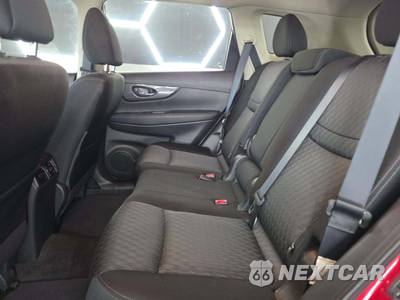 2017 Nissan Rogue S - zdjęcie 13 z 29 - miniatura
