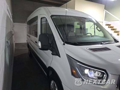 2026 Ford Transit Passenger Van XLT Medium Roof 148.0" WB - zdjęcie 4 z 21 - miniatura