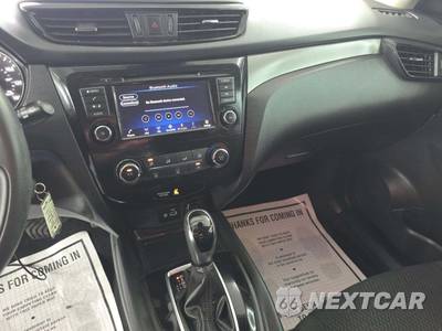 2020 Nissan Rogue Sport S - zdjęcie 10 z 23 - miniatura