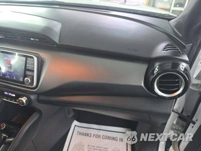 2019 Nissan Kicks SV - zdjęcie 19 z 25 - miniatura