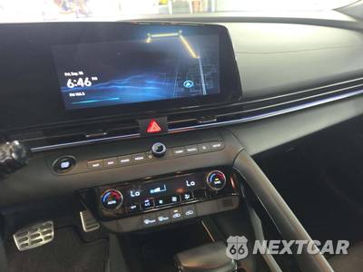 2025 Hyundai Elantra Hybrid SEL Sport - zdjęcie 10 z 23 - miniatura