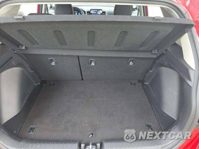 2025 Hyundai Venue SEL - zdjęcie 14 z 20 - miniatura