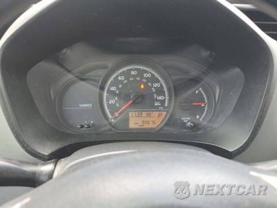 2015 Toyota Yaris LE - zdjęcie 9 z 20 - miniatura