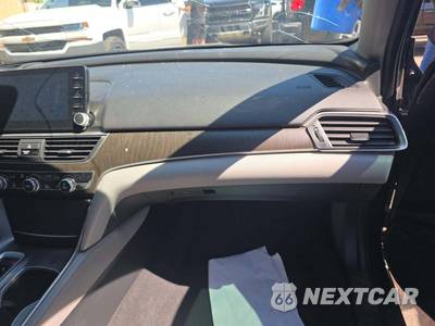 2018 Honda Accord Sedan Touring 2.0T - zdjęcie 19 z 24 - miniatura