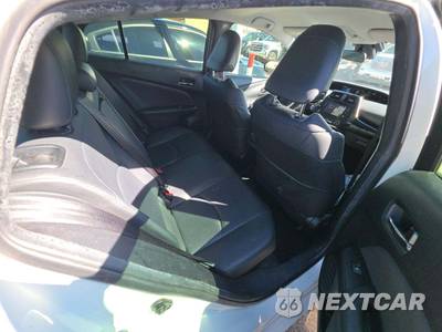 2016 Toyota Prius Three Touring - zdjęcie 16 z 25 - miniatura