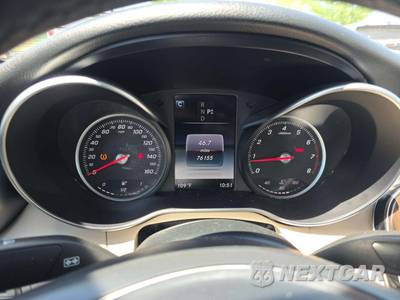 2017 Mercedes-Benz C 300 Sedan - zdjęcie 6 z 19 - miniatura