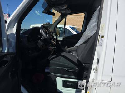2023 Mercedes-Benz Sprinter 2500 Cargo Van Standard Roof 144.0" WB - zdjęcie 6 z 20 - miniatura