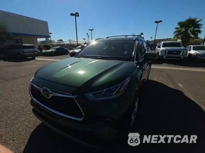 2023 Toyota Highlander Platinum - zdjęcie 1 z 19 - miniatura