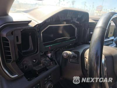 2024 Chevrolet Silverado 3500HD Cab Chassis LT Crew Cab 1LT DRW - zdjęcie 18 z 22 - miniatura