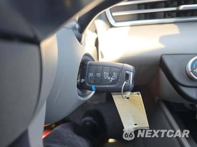 2026 Hyundai Elantra SE - zdjęcie 5 z 19 - miniatura