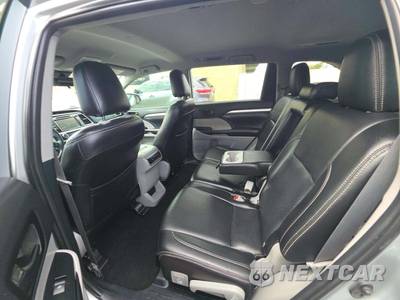 2019 Toyota Highlander LE Plus - zdjęcie 13 z 28 - miniatura
