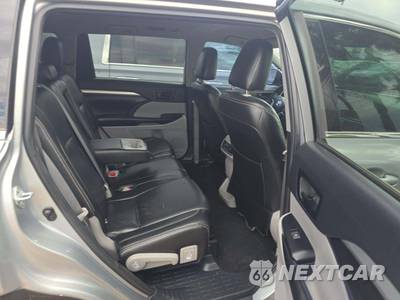 2019 Toyota Highlander LE Plus - zdjęcie 16 z 28 - miniatura