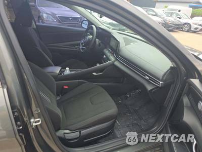2024 Hyundai Elantra SEL - zdjęcie 15 z 20 - miniatura
