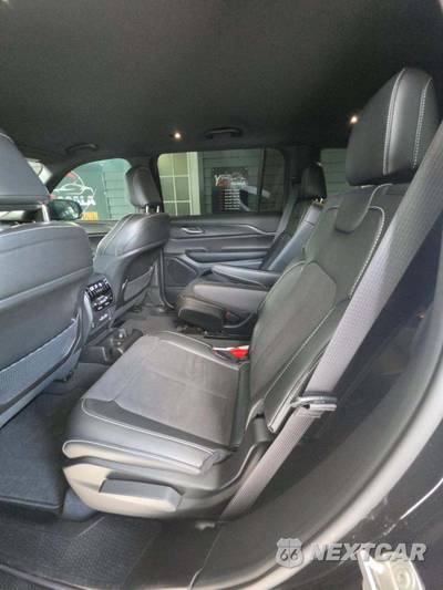 2024 Jeep Grand Cherokee L Altitude - zdjęcie 13 z 27 - miniatura