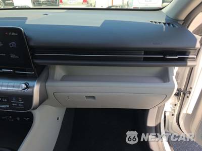 2025 Hyundai Kona SEL - zdjęcie 19 z 23 - miniatura