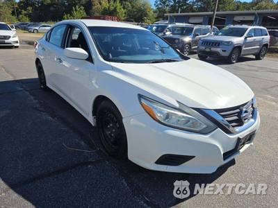 2017 Nissan Altima 2.5 S - zdjęcie 4 z 32 - miniatura