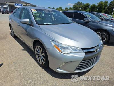 2016 Toyota Camry XSE - zdjęcie 4 z 26 - miniatura