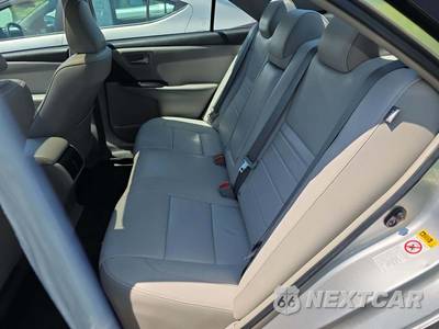 2016 Toyota Camry XSE - zdjęcie 13 z 26 - miniatura