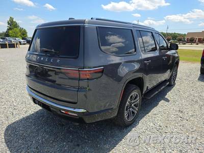 2022 Jeep Wagoneer Series III - zdjęcie 3 z 27 - miniatura
