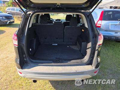 2013 Ford Escape SE - zdjęcie 14 z 27 - miniatura