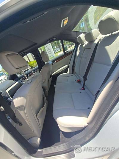 2011 Mercedes-Benz C 300 - zdjęcie 10 z 25 - miniatura