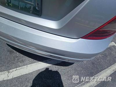 2011 Mercedes-Benz C 300 - zdjęcie 23 z 25 - miniatura