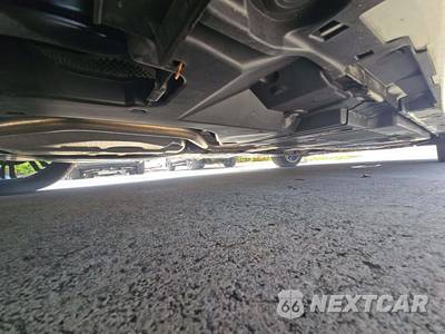 2023 Toyota Prius XLE - zdjęcie 14 z 18 - miniatura