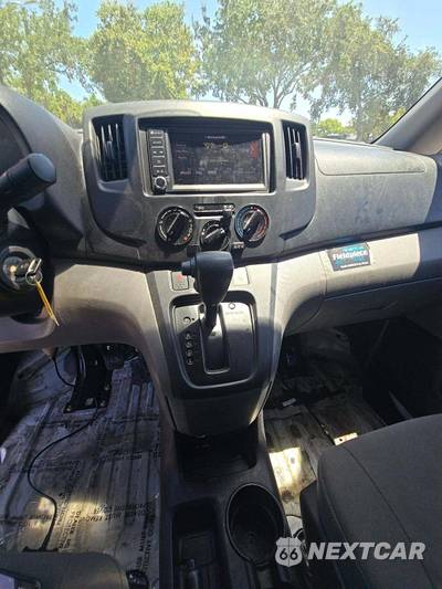 2021 Nissan NV200 Compact Cargo S 115.2" WB - zdjęcie 7 z 23 - miniatura