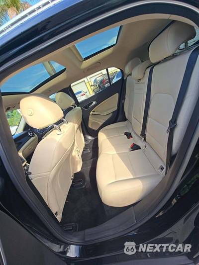 2015 Mercedes-Benz GLA 250 4MATIC - zdjęcie 10 z 22 - miniatura
