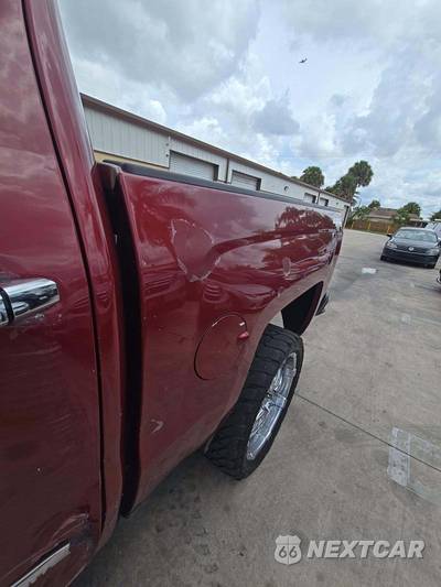 2018 Chevrolet Silverado 1500 LTZ Crew Cab Short Bed 1LZ - zdjęcie 28 z 34 - miniatura
