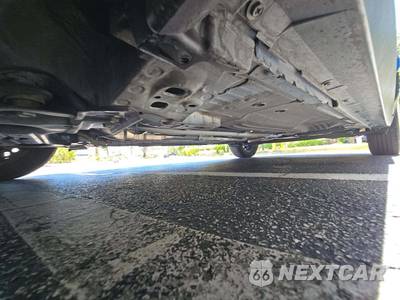 2021 Nissan Kicks S - zdjęcie 4 z 23 - miniatura