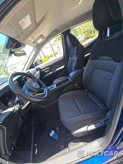 2025 Nissan Kicks SV - zdjęcie 3 z 19 - miniatura